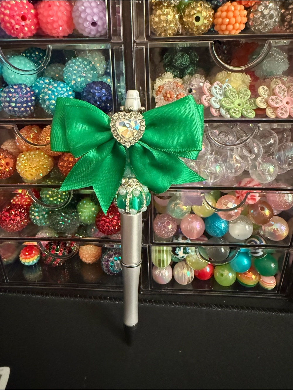 Green Bow Pen
